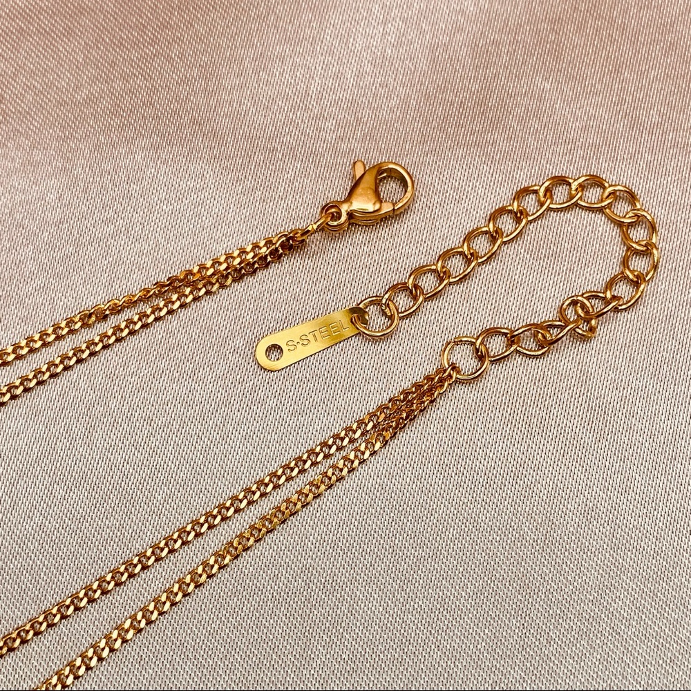 18K Gold Dainty layered necklace Curved Bar Engraved Can’t take my eyes off you. - Picture 8 of 13